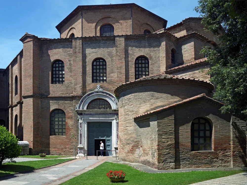 <p><strong>Byzantine Gem: San Vitale, Ravenna</strong> </p>