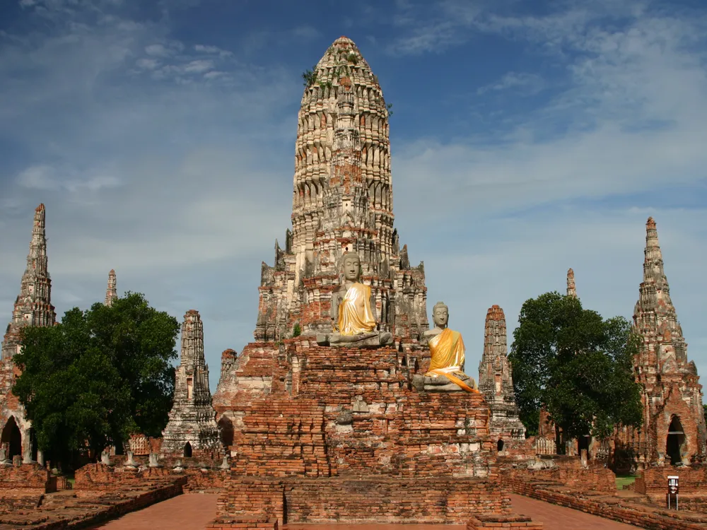  Chai Watthanaram: Ayutthaya's Central Gem